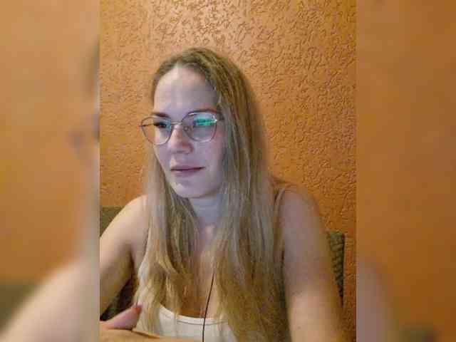 Mari_ webcam