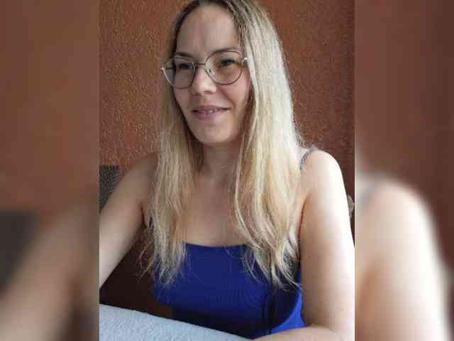 Sandra7896 webcam