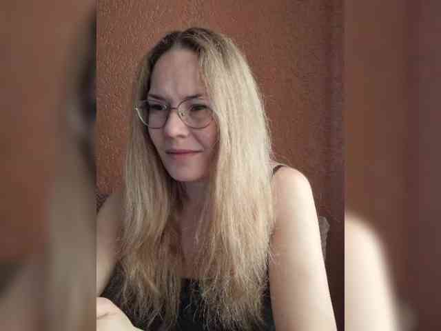 Mina_ webcam
