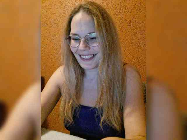 Sandra7896 webcam