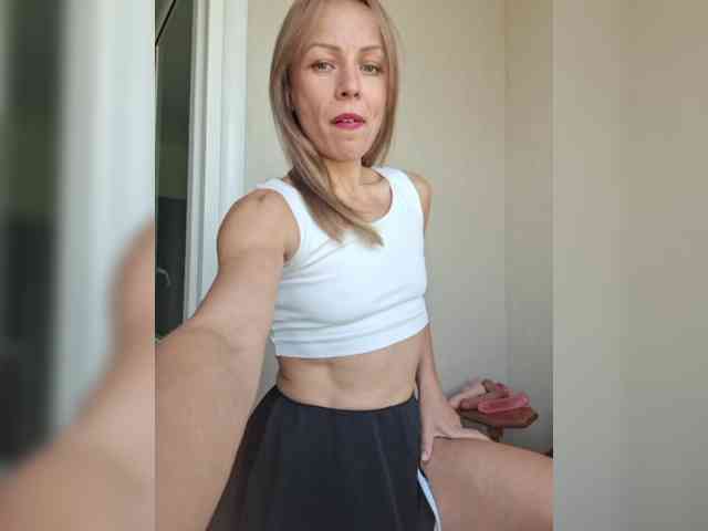 sweet-Olya webcam