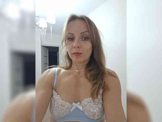 sweet-Olya webcam