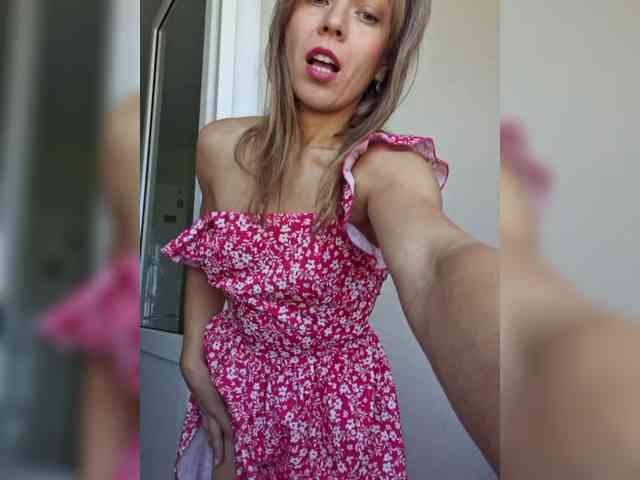 Helga-love Live Webcam on BongaCams