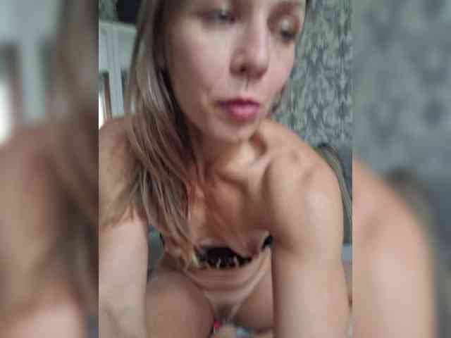 Helga-love Sex Cam Show
