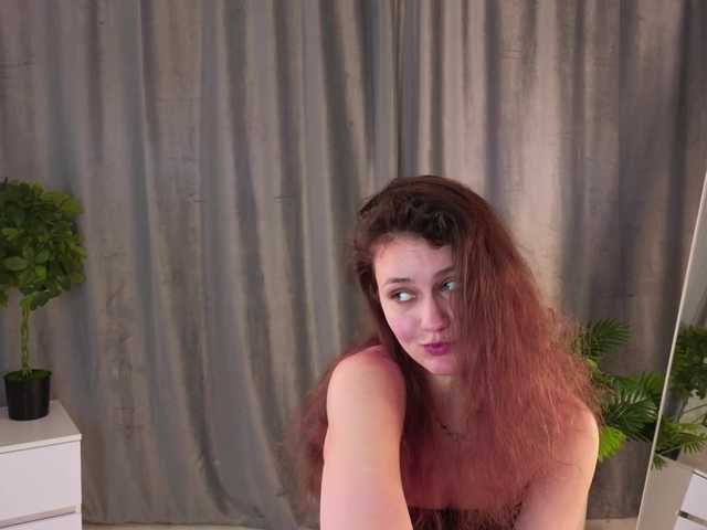 FoxFever live cam on BongaCams