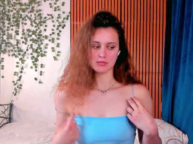 FoxFever live cam on BongaCams