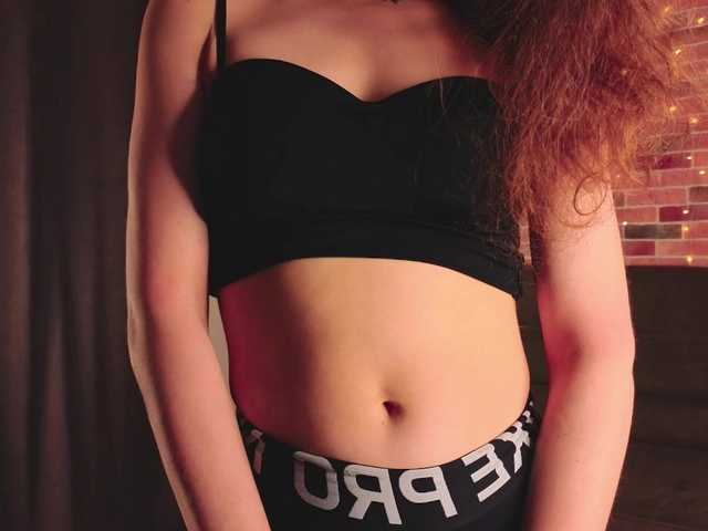 FoxFever's BongaCams show and profile