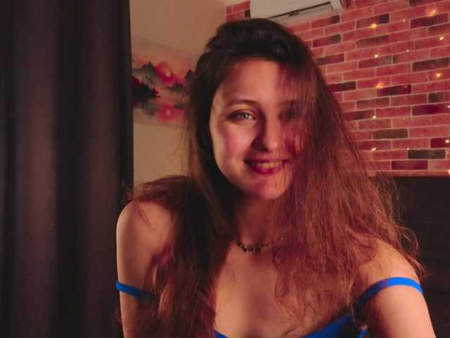 FoxFever's BongaCams show and profile