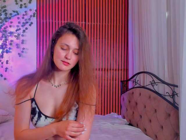 FoxFever live cam on BongaCams
