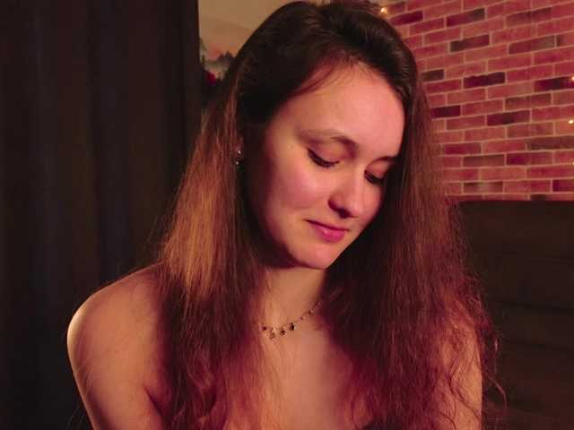 FoxFever's BongaCams show and profile