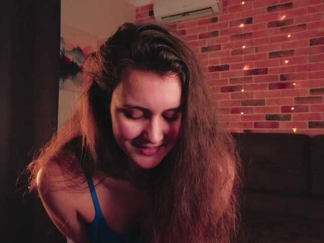 FoxFever's BongaCams show and profile