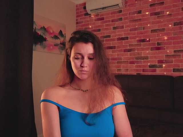 FoxFever's BongaCams show and profile