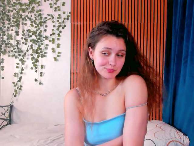 FoxFever live cam on BongaCams