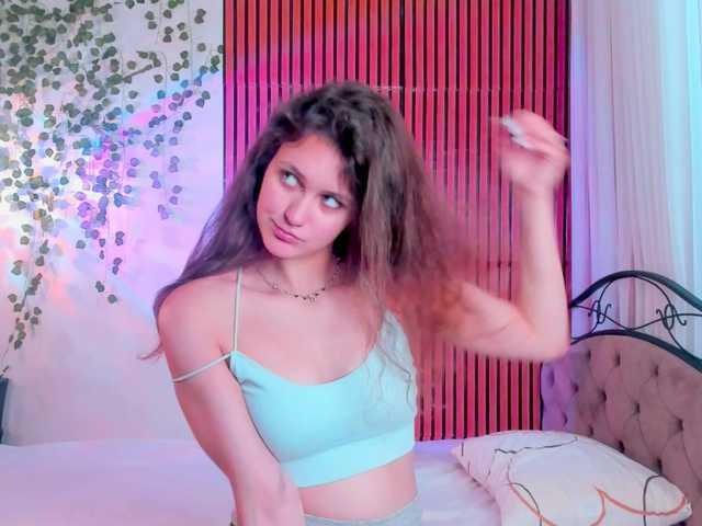 FoxFever live cam on BongaCams