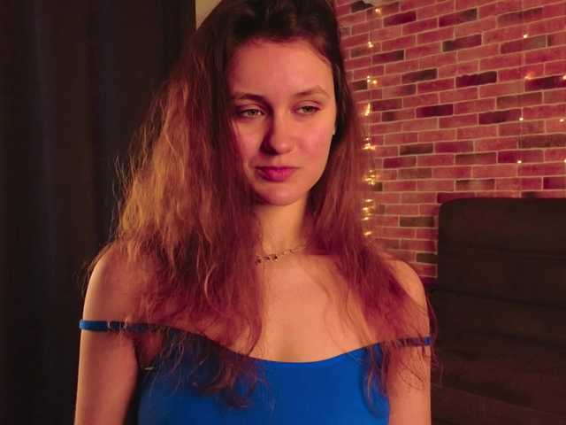 FoxFever's BongaCams show and profile