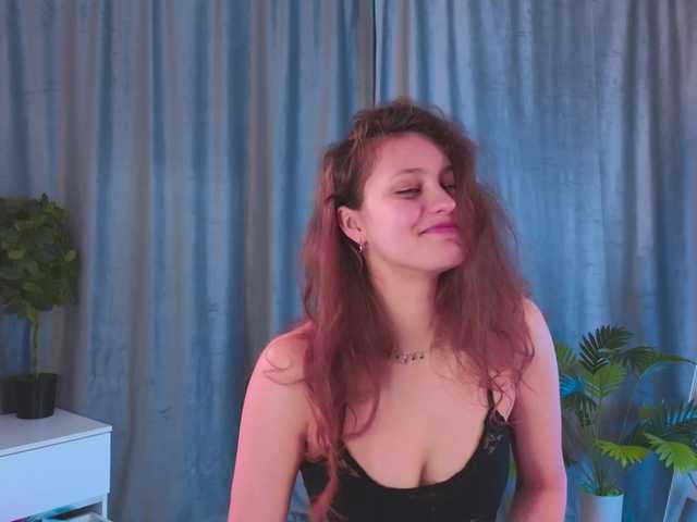 FoxFever live cam on BongaCams