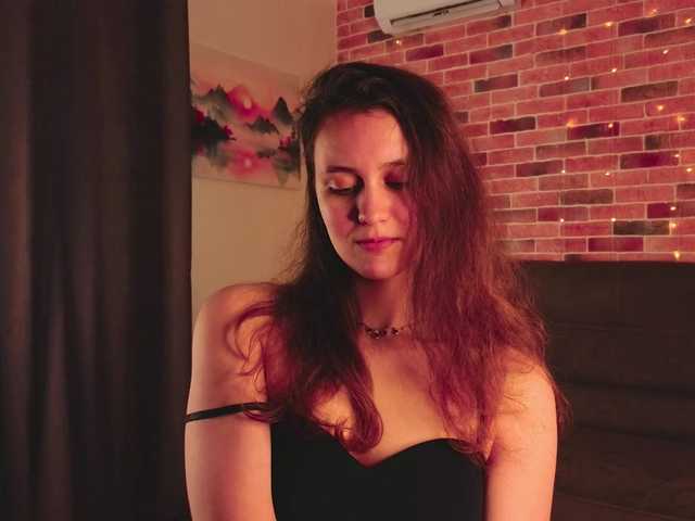 FoxFever's BongaCams show and profile