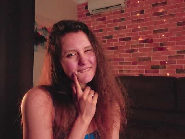 FoxFever's BongaCams show and profile