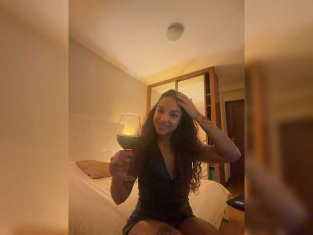 luneee live cam on BongaCams