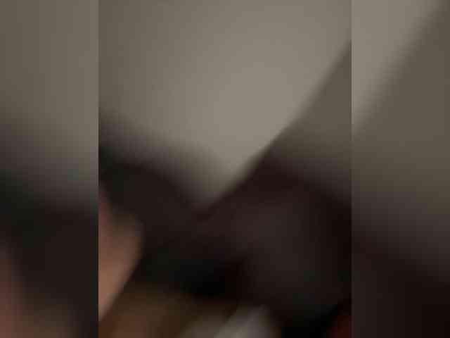 Techno-girl webcam