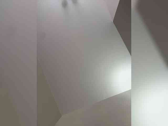 Techno-girl webcam