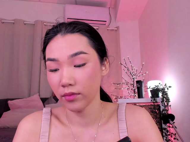 Divine-Madness's BongaCams show and profile