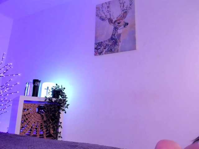 divine-madness cam belle