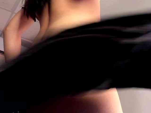 Divine-Madness webcam