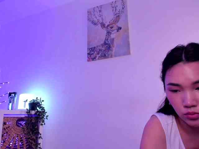 Divine-Madness webcam
