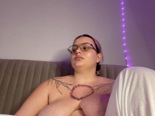 Divine-1 Porn Show