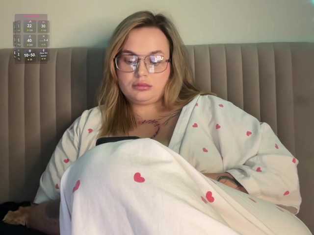 Divana-1 live cam on BongaCams