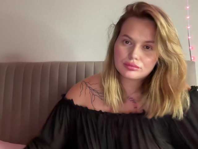 Divana-1 live cam