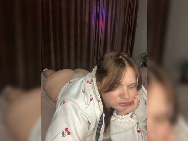 Divana-1's BongaCams show and profile