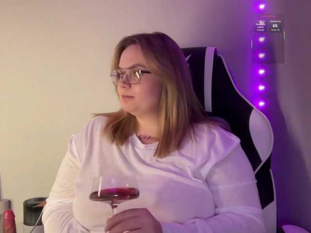 Divana-1 live cam on BongaCams