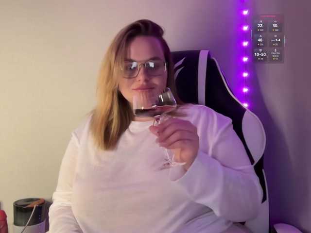 Divana-1 live cam on BongaCams