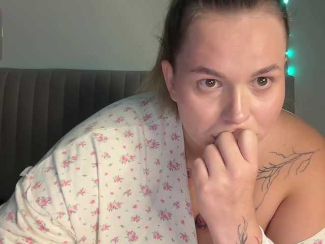 Divana-1 live cam