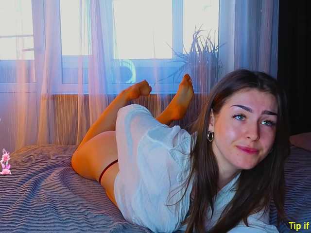 TinyMollys live cam on BongaCams