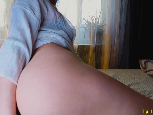 TinyMollys live cam on BongaCams
