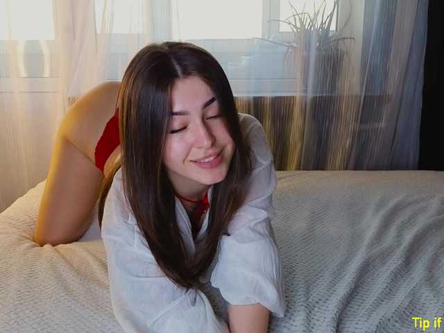 TinyMollys live cam on BongaCams