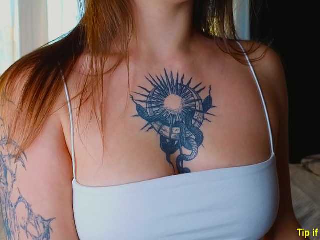 TinyMollys live cam on BongaCams