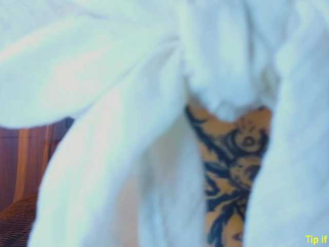 TinyMollys live cam on BongaCams
