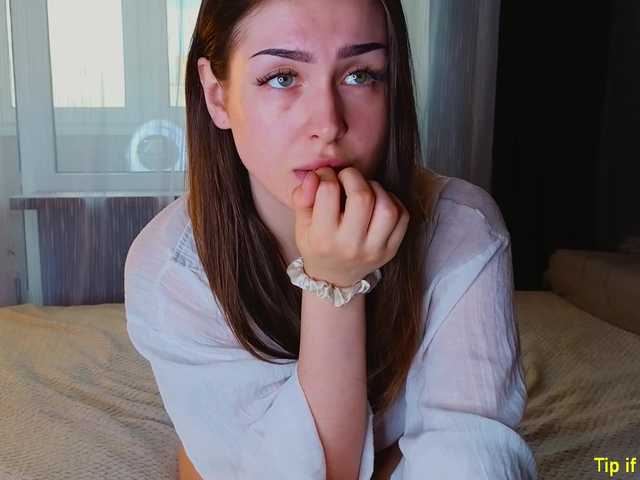 TinyMollys live cam on BongaCams