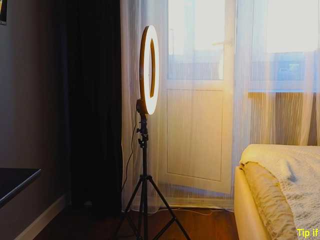 TinyMollys live cam on BongaCams