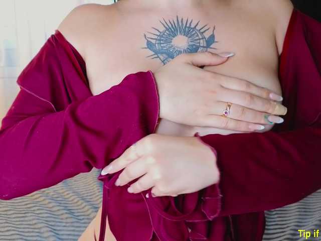 TinyMollys live cam on BongaCams