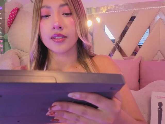 KENNDAL-TAY live cam on BongaCams