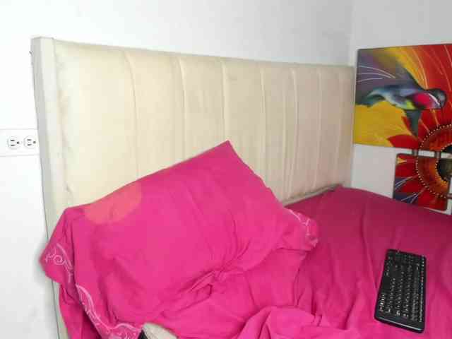 Princess-Allisson Sex Cam Show