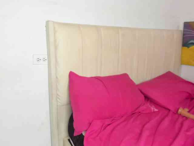 Princess-Allisson Sex Cam Show