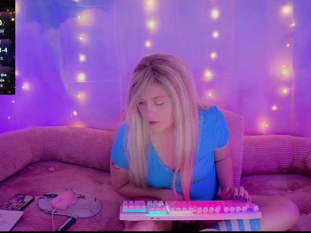Daddysprincess731 live cam on BongaCams