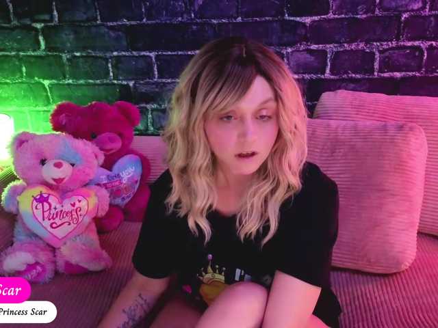 Daddysprincess731 live cam on BongaCams