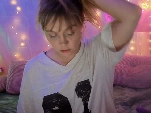 Daddysprincess731 live cam on BongaCams